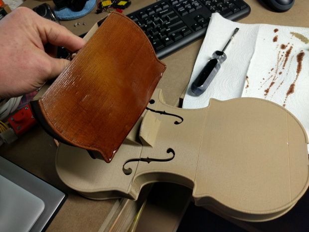 眼见为实 比原版还逼真的3D打印木质小提琴-e键打印|3D打印服务 一键搞定
3D打印小提琴,3D打印木质材料,3d打印打印服务,3d打印3d,3d打印模型,成都3d打印店,成都3d打印公司,成都3d打印服务,成都3d打印机