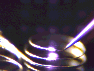 比3D打印笔还牛的哈佛新技术 在空中绘制“3D金属对象