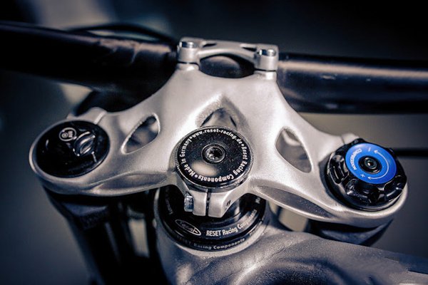 专治各种不服 价值36万人民币的首辆3D打印摩托面世 3D打印摩托车,3d打印技术,3d打印模型,3d打印材料,3d打印是什么,3d打印笔