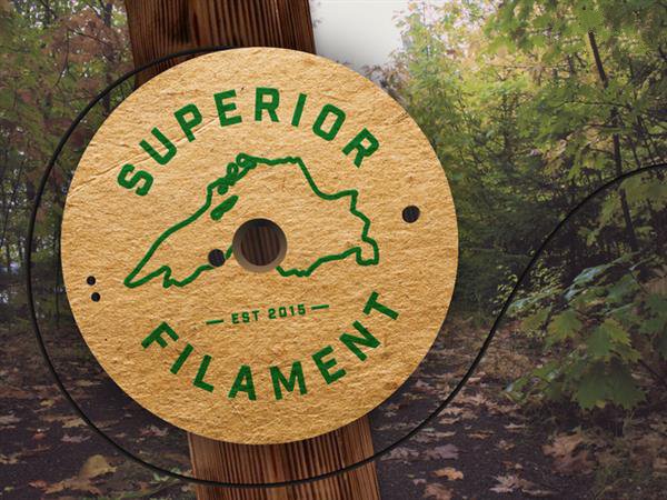 科技又环保 回收塑料加工成3D打印线材