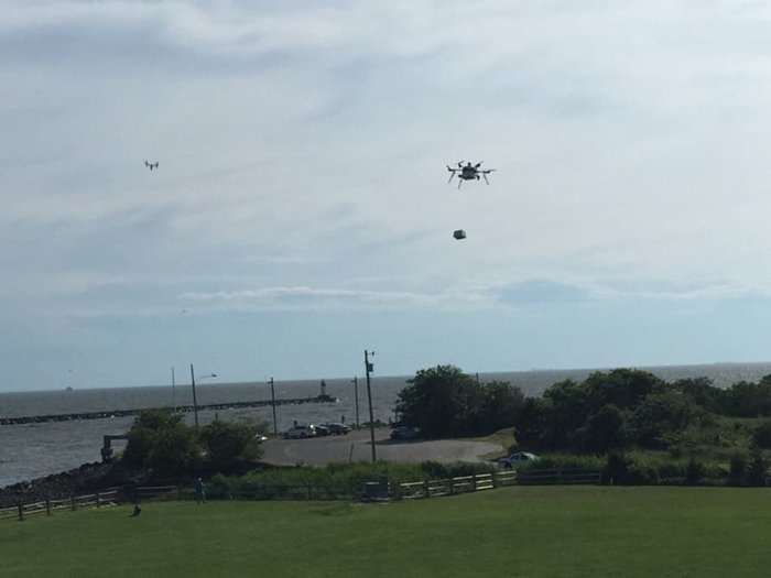 3D打印无人机用途_Flirtey用3D打印无人机进行物质运输