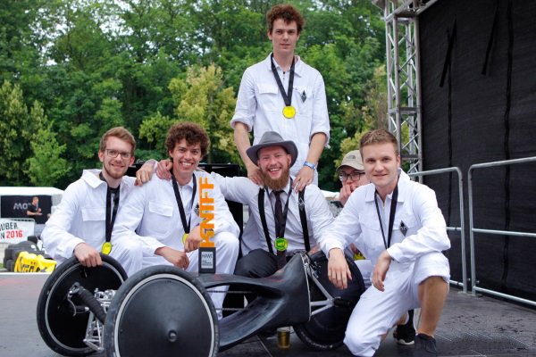 连比赛都用上3D打印了 德国大学生赛车设备融入3D打印技术 连比赛都用上3D打印了 德国大学生赛车设备融入3D打印技术