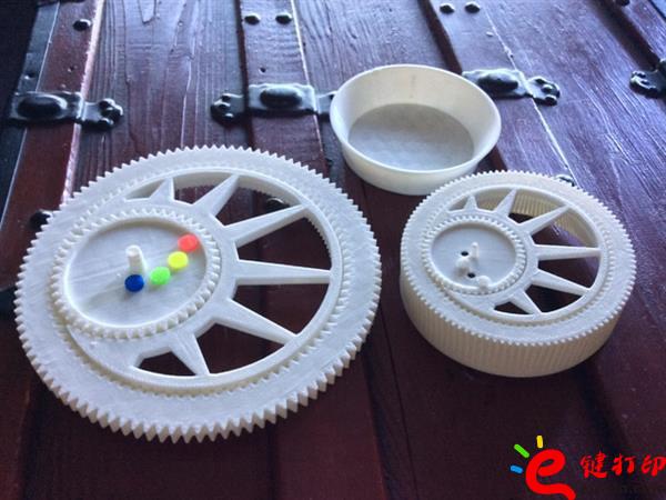 3D打印沙子万花尺,教育从娃娃抓起 中小学生3D打印教育培训课程成功案例终极展示 3D打印沙子万花尺,教育从娃娃抓起 中小学生3D打印教育培训课程成功案例终极展示