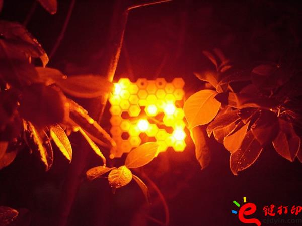 3D打印太阳能蜂巢,教育从娃娃抓起 中小学生3D打印教育培训课程成功案例终极展示 3D打印太阳能蜂巢,教育从娃娃抓起 中小学生3D打印教育培训课程成功案例终极展示