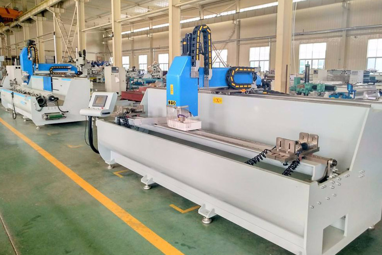 工业铝五轴数控CNC加工中心