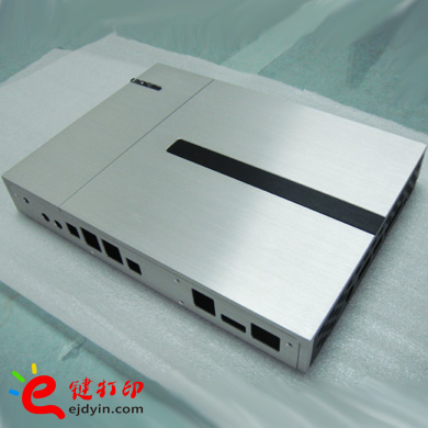 播放器外壳(拉丝+发黑)钣金加工